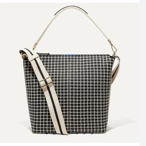 ROTHY’S Mini Zip Bucket Bag Nwt